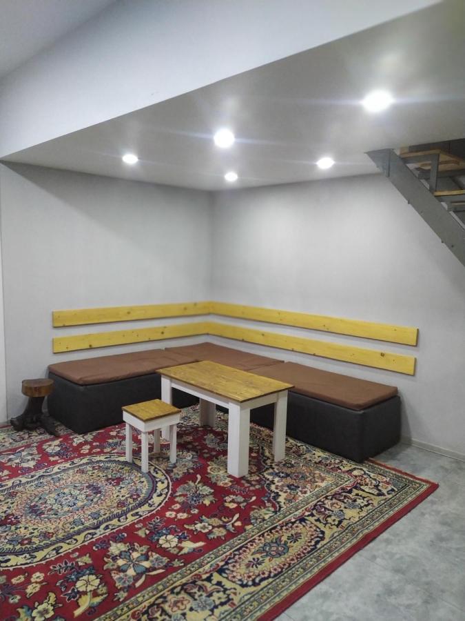 "Stairs"Guest House 예레반 외부 사진