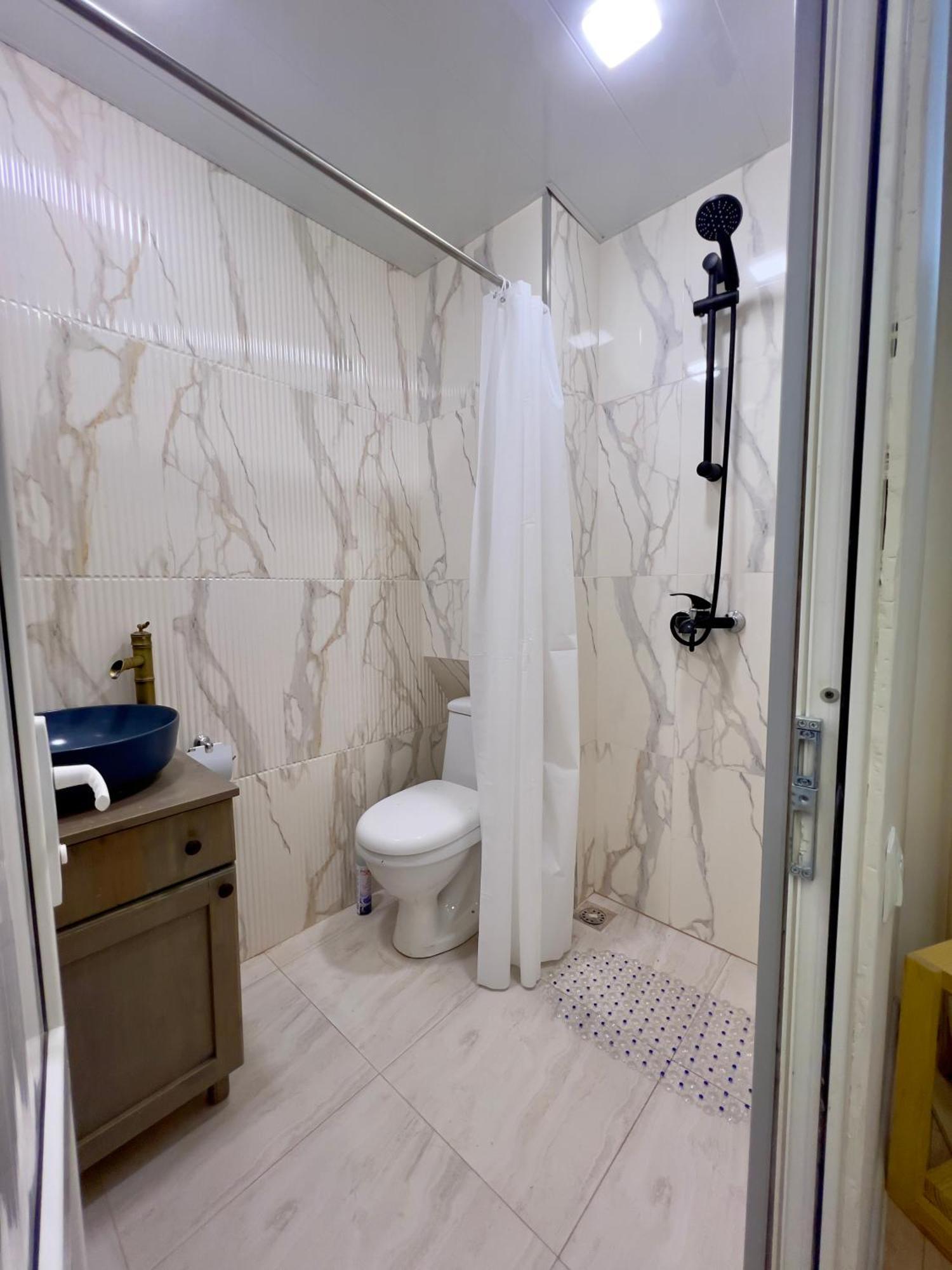 "Stairs"Guest House 예레반 외부 사진
